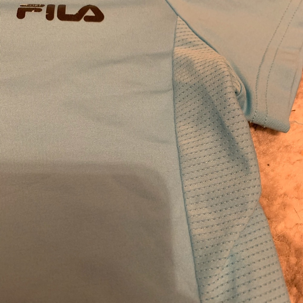 FILA TOP - Picture 2 of 2